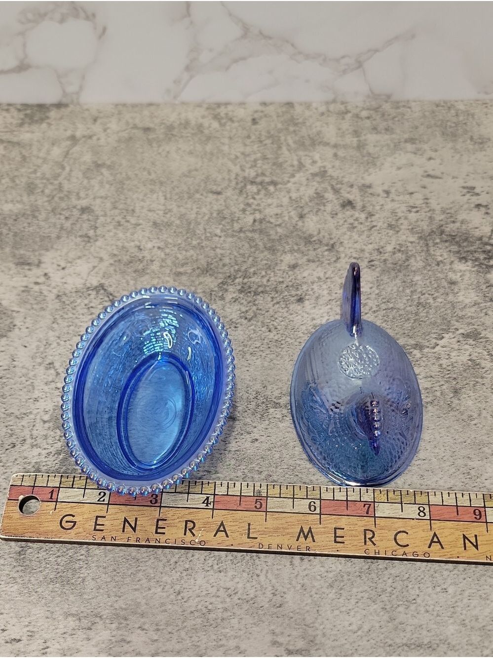 Blue Carnival Glass Hen on a nest - Picture 8 of 9